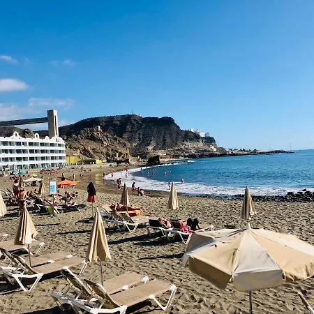 Su Eminencia - Sea View With Modern Comforts Apartment