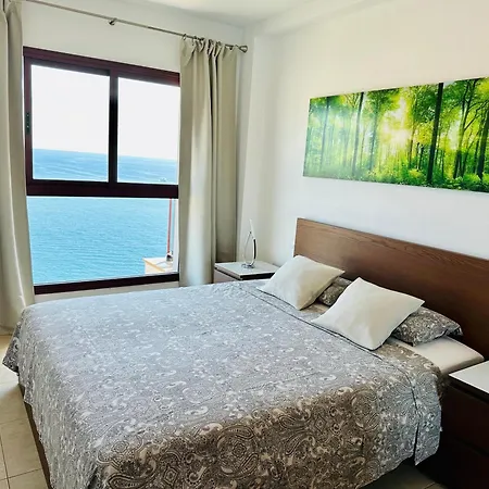 Apartament Su Eminencia - Sea View With Modern Comforts *